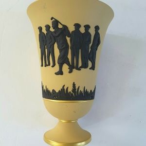 Sold !!! Wedgwood WGC-World Cup Golf Limited Edition 1999
